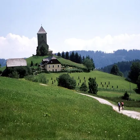 Chalet In Nahe Klippitztoerl Prebl